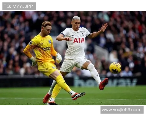 热刺逆袭巴萨全场焦点红牌事件引发激烈争议赛后分析