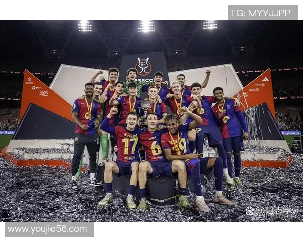 国王杯惊天逆转曼联6-2大胜多特蒙德点燃全场激情