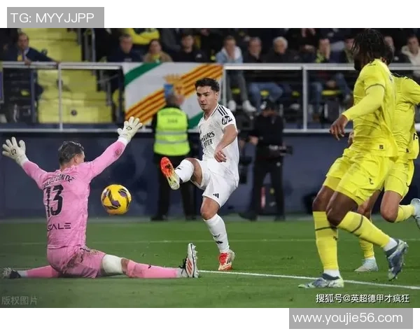 足总杯精彩对决皇马逆转多特蒙德补时绝杀引爆全场热情 足总杯精彩对决皇马逆转多特蒙德补时绝杀引爆全场热情