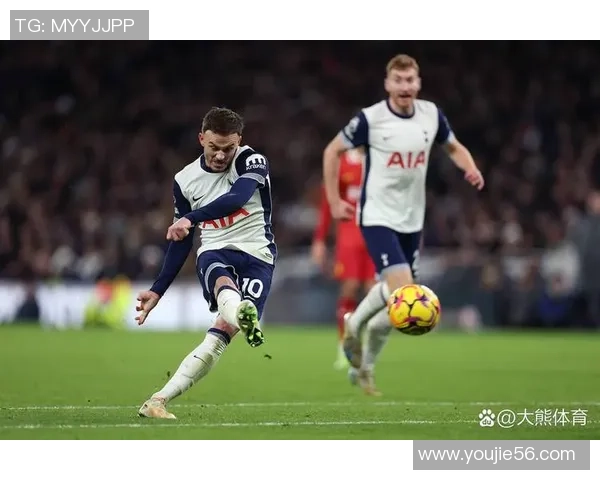 国王杯精彩对决利物浦大胜热刺全场沸腾瞬间回顾