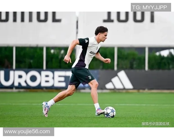 意甲激战巴萨4-3逆转多特蒙德十大精彩进球回顾引爆全场激情