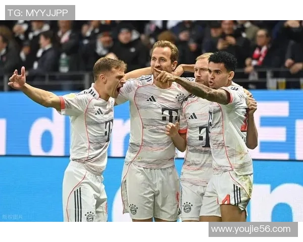 意甲焦点战拜仁与里昂互交白卷全场气氛紧张引发热议 意甲焦点战拜仁与里昂互交白卷全场气氛紧张引发热议