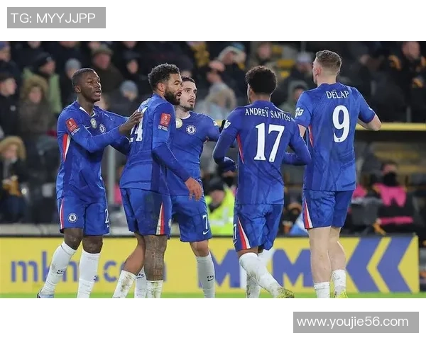 中超热战切尔西与巴黎圣日耳曼握手言和帽子戏法引发全场狂欢