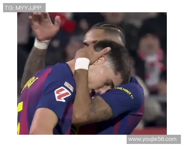 西甲激战巴萨与本菲卡平局红牌事件引发全场热议与十大精彩进球回顾